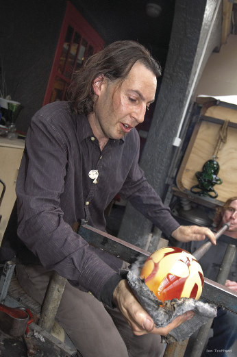 photo of Nelson glass blower at work